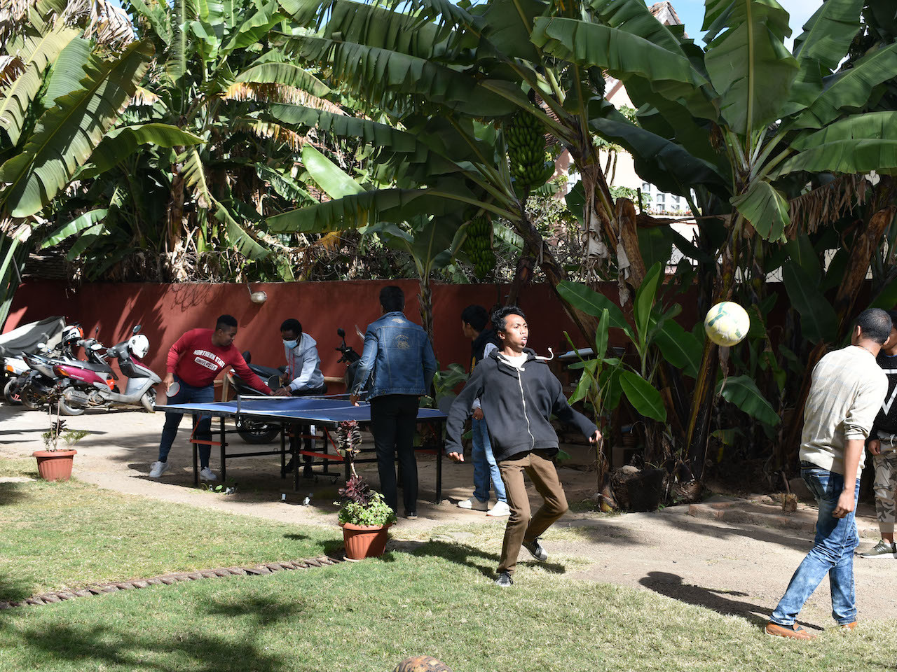 Football and table tennis during break